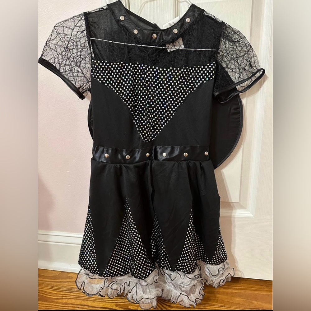 Witch costume
